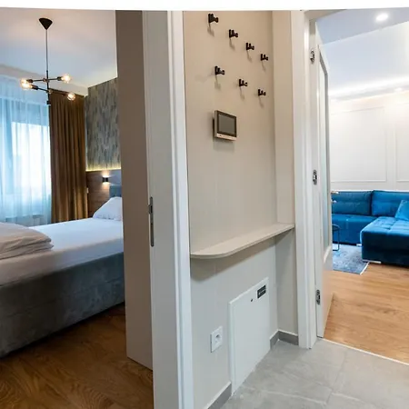 Apartment Grand Lux *